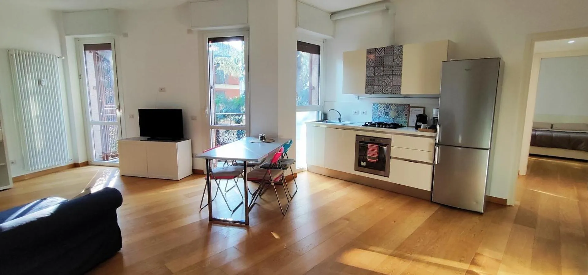 Hub 21052 Milan,Lakes,Mxp,A8,Train Station Busto Arsizio 0*,